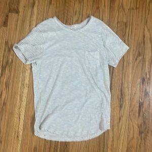 Saddle Hem Pocket Tee in Natural/Black Stripe